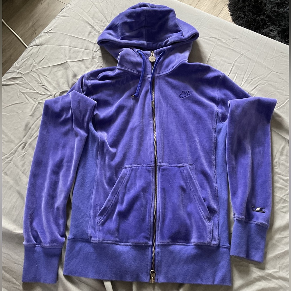 nike velour jacket